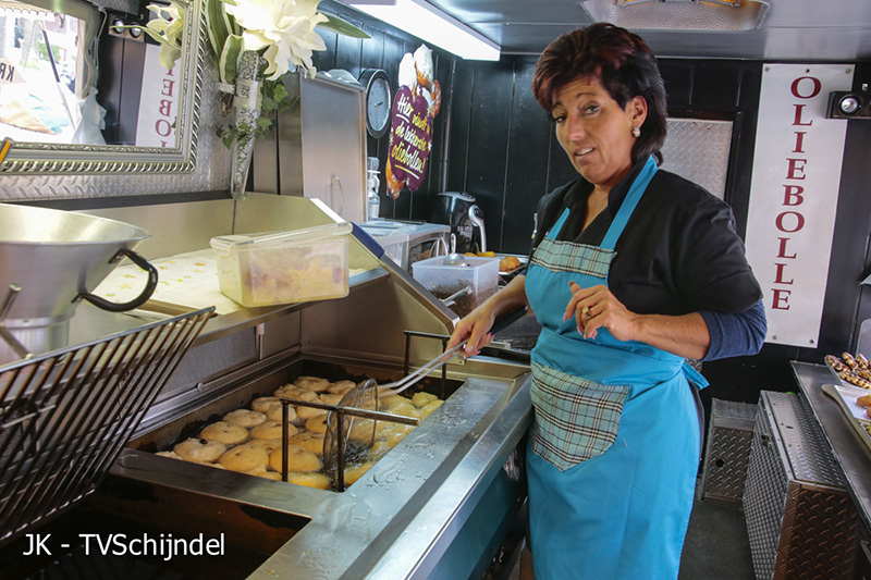 Voorjaarskermis Boschweg oliebollen