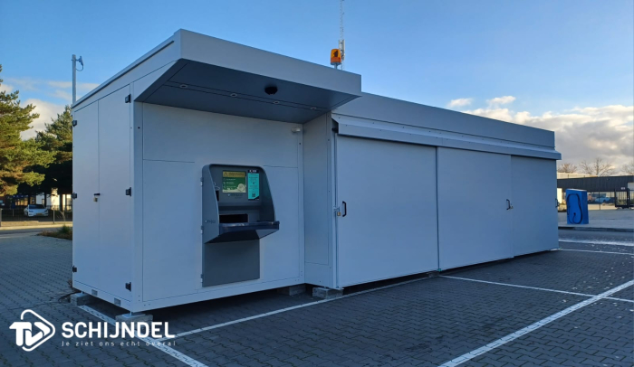 Statiegeld automaat in bulkformaat aan de Nieuwe Eerdsebaan