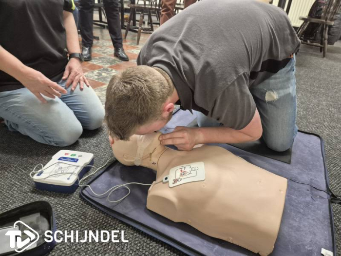 Schijndel HartSave verzorgt herhalingscursus reanimatie voor TVSchijndel