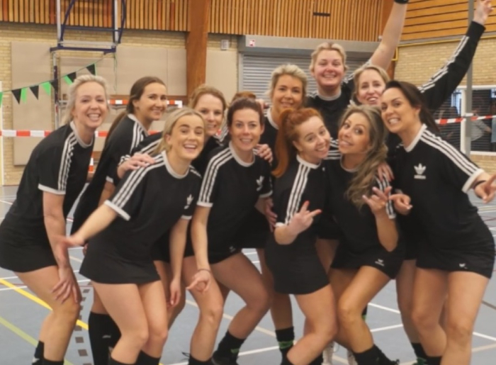 Jaarlijks knod toernooi (video)