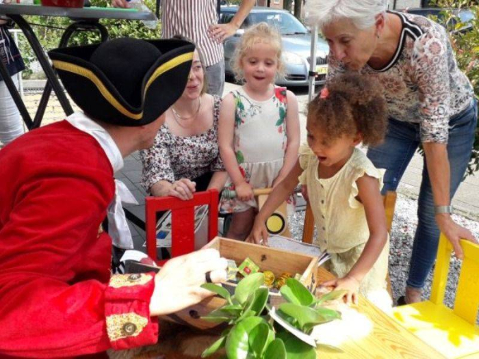 Kapitein Kwebbelkous in Wijk Plein