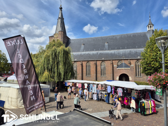 Live muziek deze zomer tijdens de weekmarkt