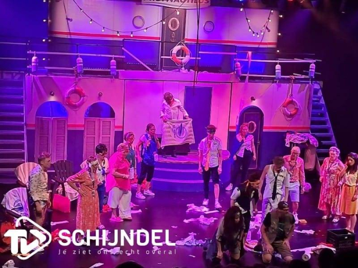  Première Boschwegse Toneelgroep met de komedie 