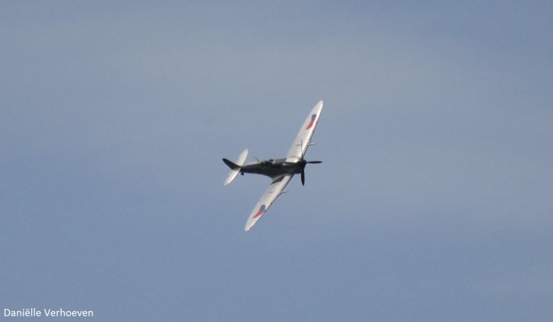 19 sept spitfire vliegtuig5