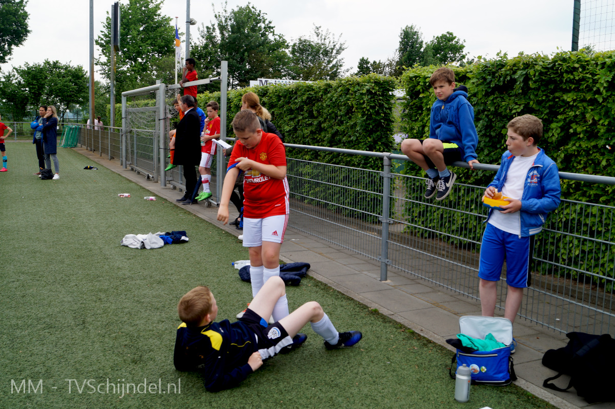 voetbaltoernooi 19 05 2017 10