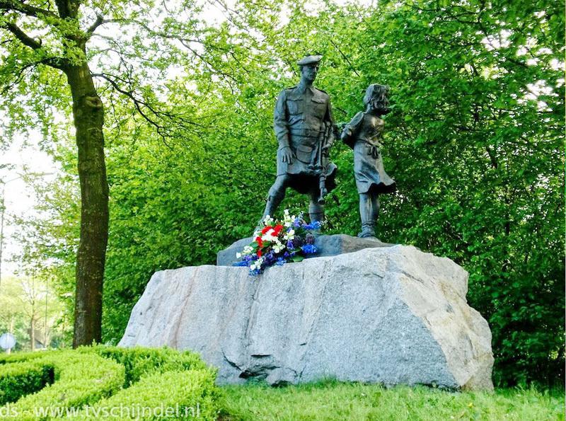 Highdivisionmonumentschijndel