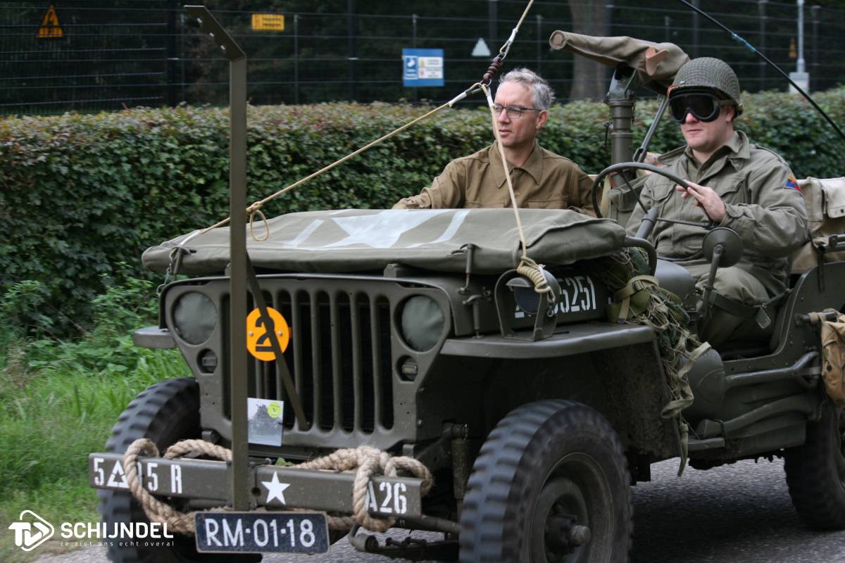 militairevoertuigenfb2 104
